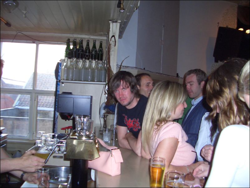 Longgone party